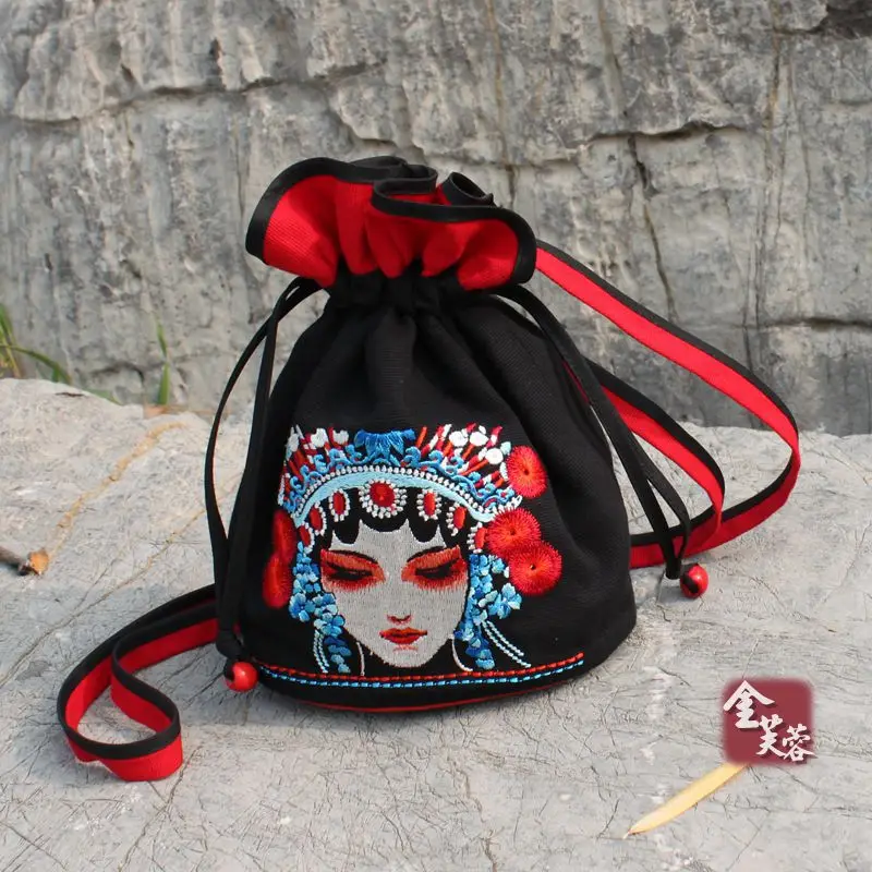 Handmade embroidery lady bags women's purse 
Handmade embroidery lady bags women's purse