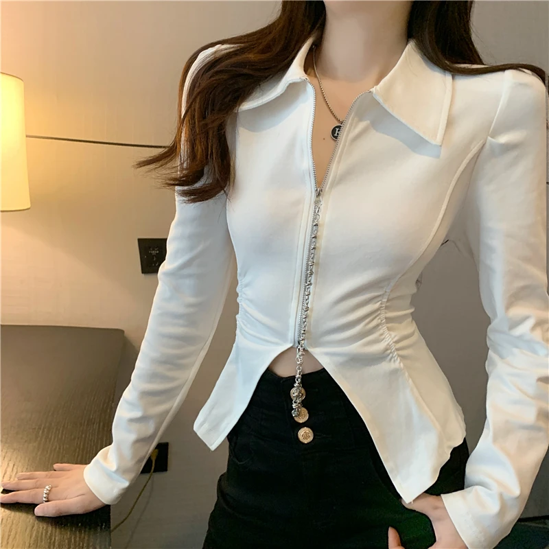 2023 Brand New Turndown Collar Chain Zipper Slit Short T-shirt Women Skinny Sexy Crop Top Long Sleeve Tees
2023 Brand New Turndown Collar Chain Zipper Slit Short T-shirt Women Skinny Sexy Crop Top Long Sleeve Tees