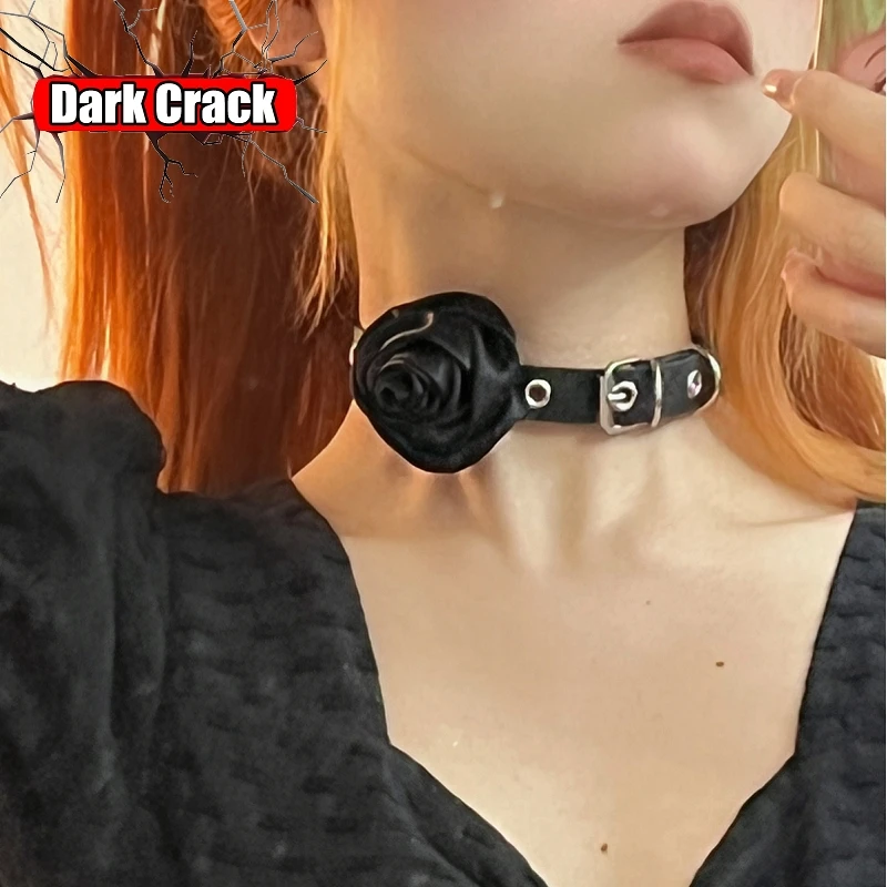 Gothic Lolita Angel Choker Harajuku Collar Purose Rose Goth Necklace Women Party Club Chokers Y2K Girl Jewelry
Gothic Lolita Angel Choker Harajuku Collar Purose Rose Goth Necklace Women Party Club Chokers Y2K Girl Jewelry