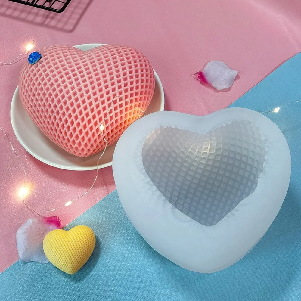 3D Love Heart-Shaped Silicone Mold Love Heart Mousse Cake Aromatherapy Candle Mould Chocolate Kitchen Baking Accessories
3D Love Heart-Shaped Silicone Mold Love Heart Mousse Cake Aromatherapy Candle Mould Chocolate Kitchen Baking Accessories