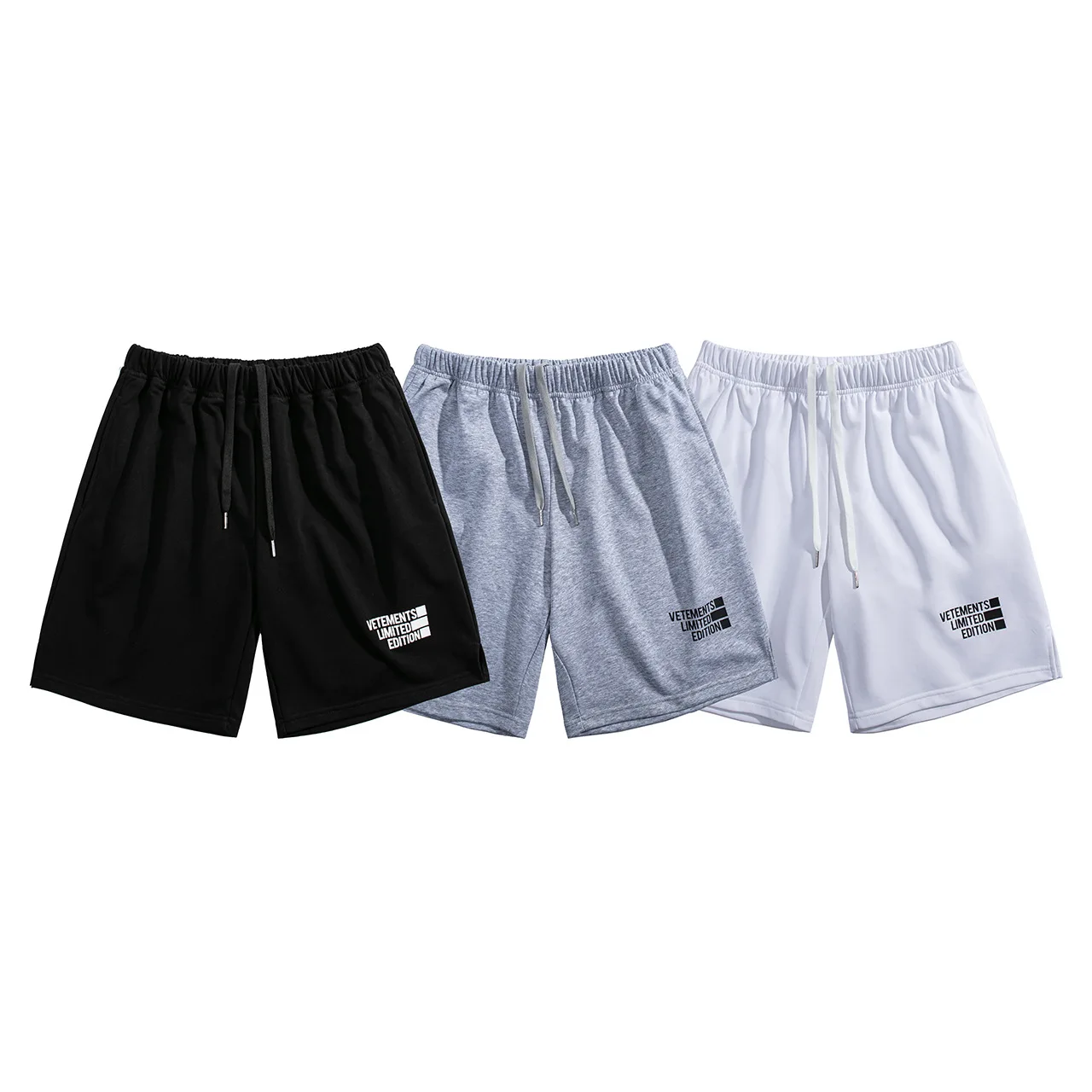 Vetements Shorts Men Women VTM Bullet Screen Letter Print Short Elastic Waist Basketball Bottoms Five-point Sports Fitness Pants
Vetements Shorts Men Women VTM Bullet Screen Letter Print Short Elastic Waist Basketball Bottoms Five-point Sports Fitness Pants