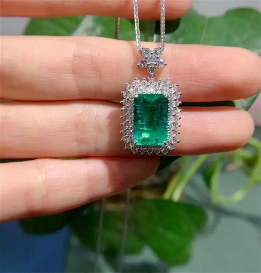 ANGLANG Bright Green Cubic Zirconia Square Pendant Necklace for Women High Quality Fashion Bride Wedding Necklaces Party Jewelry
ANGLANG Bright Green Cubic Zirconia Square Pendant Necklace for Women High Quality Fashion Bride Wedding Necklaces Party Jewelry