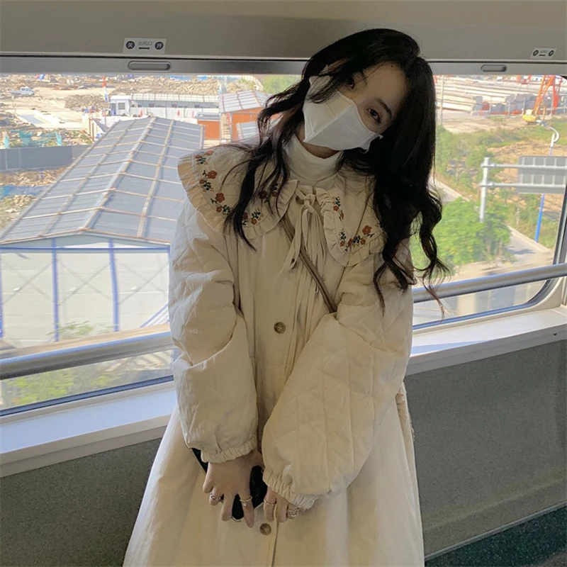 Doll Collar Padded Jackets for Women 2022 Winter Cotton Coat Female Cute New Design Korean Long Padded Clothing Woman Overcoat
Doll Collar Padded Jackets for Women 2022 Winter Cotton Coat Female Cute New Design Korean Long Padded Clothing Woman Overcoat