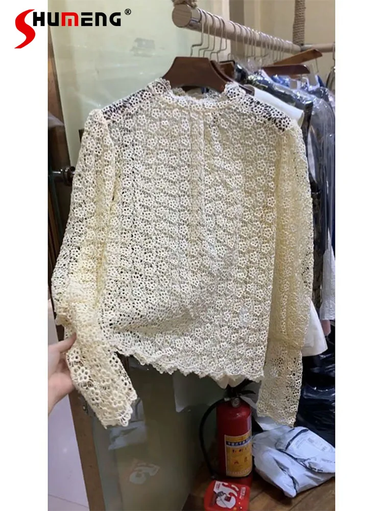Ladies Fashion Simple Hollowed-out Lace Long Sleeve Shirt Women 2022 Early Autumn New Elegant Loose Round Neck Pullover Top Tees
Ladies Fashion Simple Hollowed-out Lace Long Sleeve Shirt Women 2022 Early Autumn New Elegant Loose Round Neck Pullover Top Tees