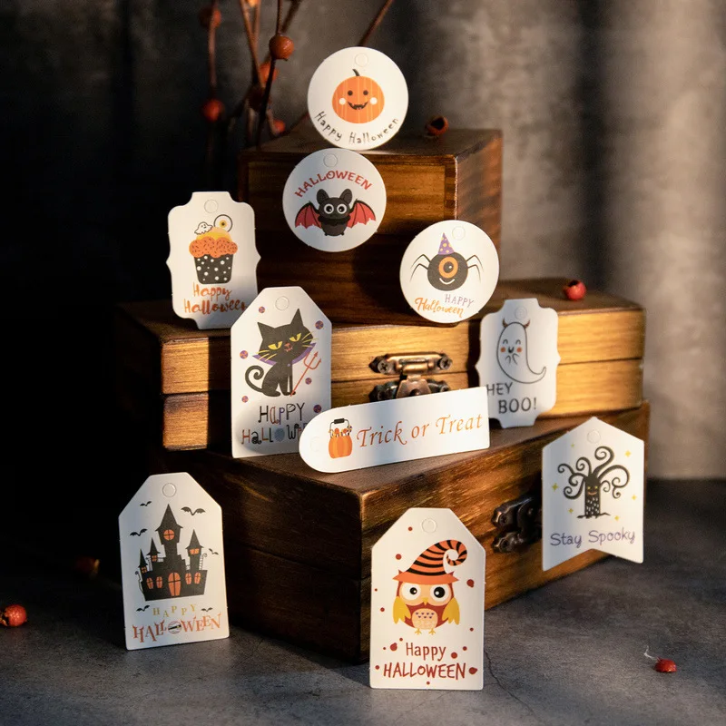 50Pcs/set Halloween Paper Card Hangs Tag Cards Gift Bag Candy Box Decoration Hang Card Cute Ghost Witch Pumpkin DIY Decorations
50Pcs/set Halloween Paper Card Hangs Tag Cards Gift Bag Candy Box Decoration Hang Card Cute Ghost Witch Pumpkin DIY Decorations