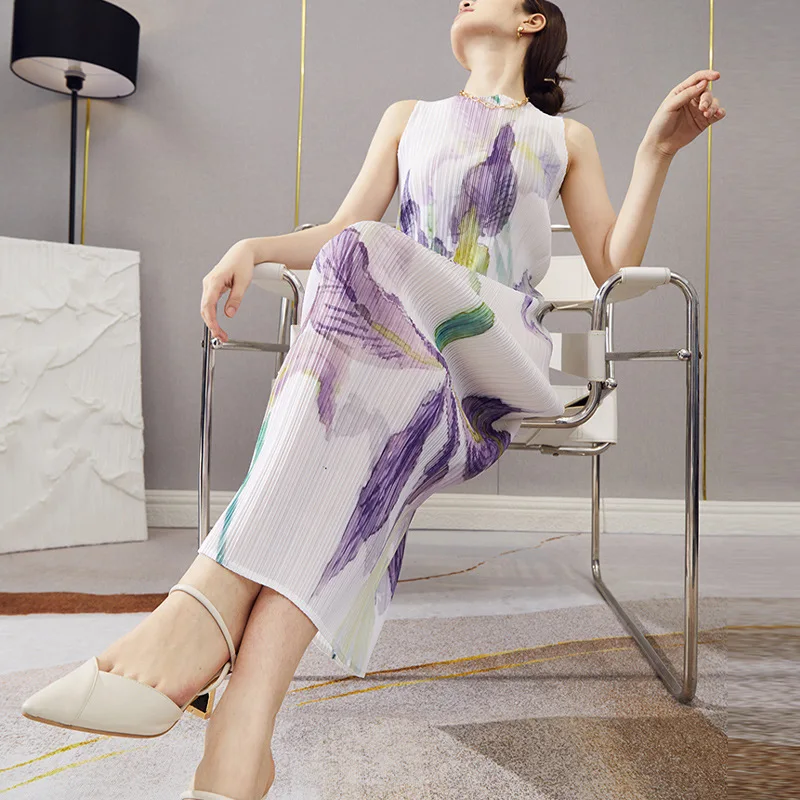Fashion high-end pleated skirt summer women's new Miyake long sleeveless print straight all-match retro dress
Fashion high-end pleated skirt summer women's new Miyake long sleeveless print straight all-match retro dress