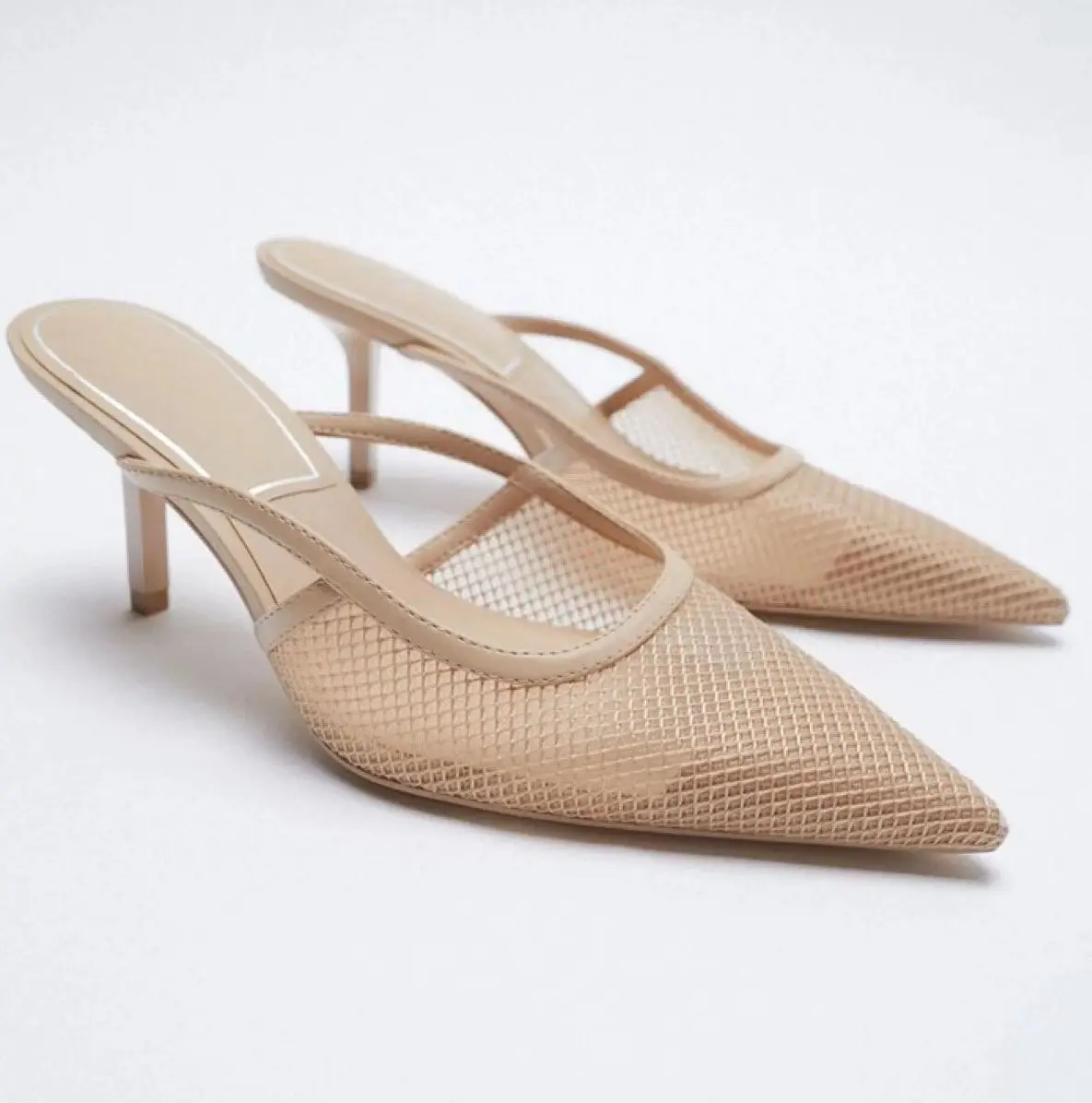 Summer New Sandals Women 2022 Air Mesh Sandalias Mules High Heels Pointed Toe Sandalias Fashion Slippers Casual Shoes For Women
Summer New Sandals Women 2022 Air Mesh Sandalias Mules High Heels Pointed Toe Sandalias Fashion Slippers Casual Shoes For Women