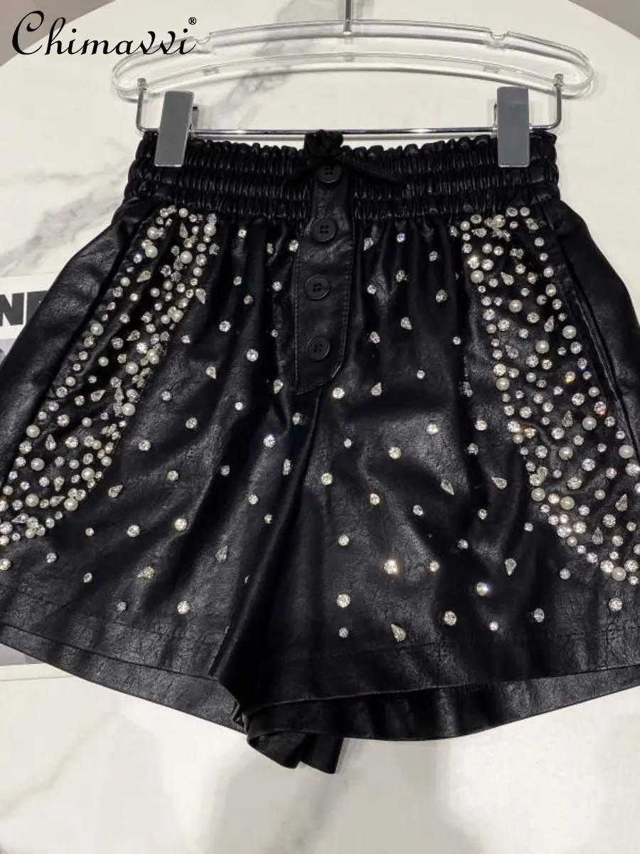 Women's Versatile Drawstring Elastic Waist PU Leather Shorts 2022 Autumn New Fashion Rhinestone Beaded Loose Shorts Ladies
Women's Versatile Drawstring Elastic Waist PU Leather Shorts 2022 Autumn New Fashion Rhinestone Beaded Loose Shorts Ladies