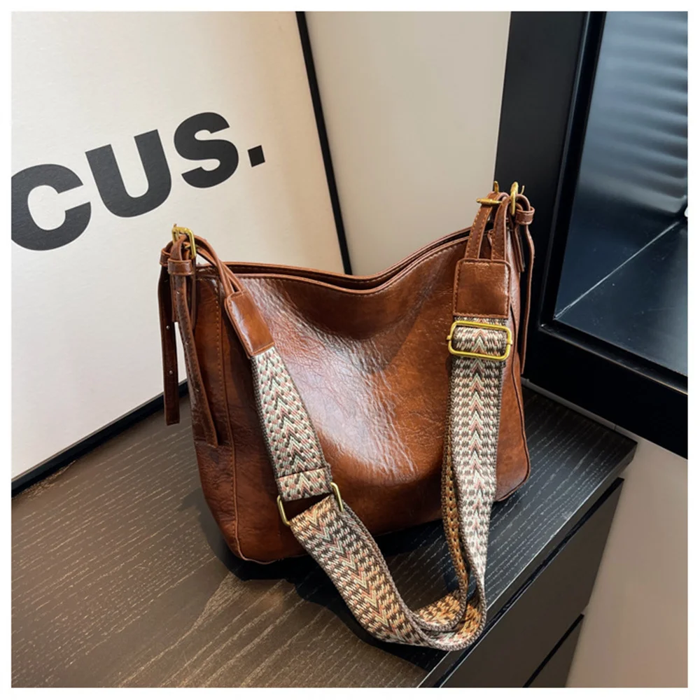 Women's Large Capacity Shoulder Bag Tote Crossbody Stylish for Work & School Women Girls Daily Use Handbag
Women's Large Capacity Shoulder Bag Tote Crossbody Stylish for Work & School Women Girls Daily Use Handbag