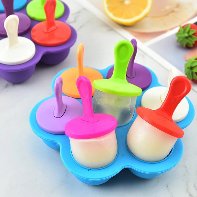 DIY Kitchen Ice Ball Maker Tools Silicone Popsicle Molds Portable Ice Pop Mold Colorful Plastic Sticks Fruit Shake Making Tool
DIY Kitchen Ice Ball Maker Tools Silicone Popsicle Molds Portable Ice Pop Mold Colorful Plastic Sticks Fruit Shake Making Tool