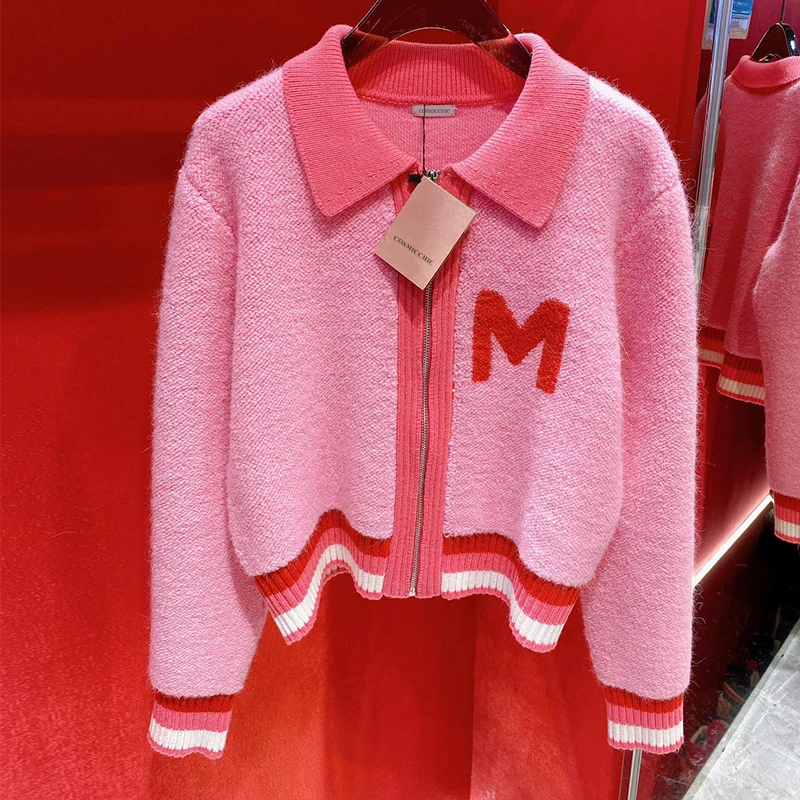 Spring 2023 Knit Cardigan Polo Collar Long Sleeve Zipper Letter Embroidery Coat Women Fashion New Cute Pink Loose Casual Outwear
Spring 2023 Knit Cardigan Polo Collar Long Sleeve Zipper Letter Embroidery Coat Women Fashion New Cute Pink Loose Casual Outwear