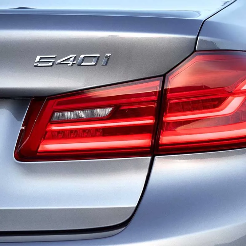 Автомобильный значок на багажник, наклейка с эмблемой для BMW 420i 428i 430i 520i 523i 525i 530i 540i G26 F36 G30 G31, аксессуары с 3d-логотипом
Автомобильный значок на багажник, наклейка с эмблемой для BMW 420i 428i 430i 520i 523i 525i 530i 540i G26 F36 G30 G31, аксессуары с 3d-логотипом