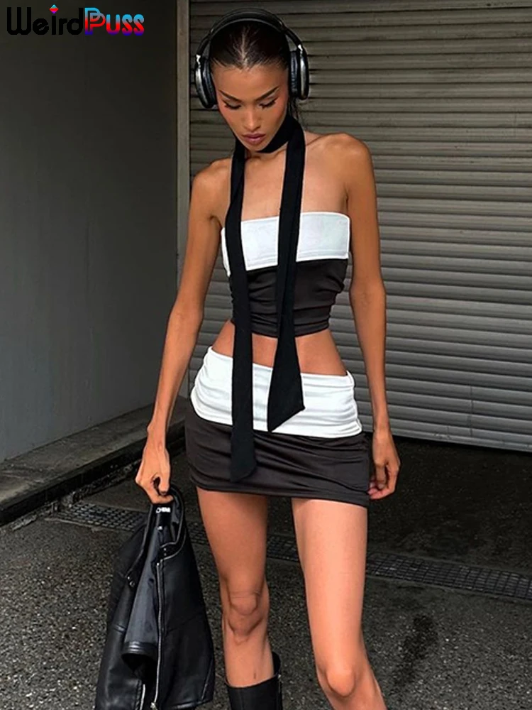 Weird Puss Patchwork Black White 2 Piece Set Women Elegant Sexy Strapless Tops+Mini Skirts Matching Hot Girls Streetwear Outfits
Weird Puss Patchwork Black White 2 Piece Set Women Elegant Sexy Strapless Tops+Mini Skirts Matching Hot Girls Streetwear Outfits