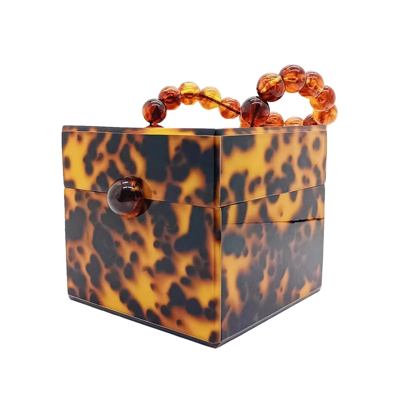 Luxury Brand Handbags For Women Evening Bag Designer Coin Purse Clutch Wedding Ladies Acrylic Toiletry Square Bag Party Wristlet
Luxury Brand Handbags For Women Evening Bag Designer Coin Purse Clutch Wedding Ladies Acrylic Toiletry Square Bag Party Wristlet