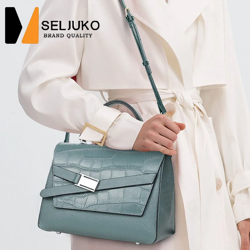 2022 New Crocodile Pattern Hand-Held Shoulder Bag Fashion Elegant Temperament Light And Atmospheric Leather Women's Messenger Ba
2022 New Crocodile Pattern Hand-Held Shoulder Bag Fashion Elegant Temperament Light And Atmospheric Leather Women's Messenger Ba