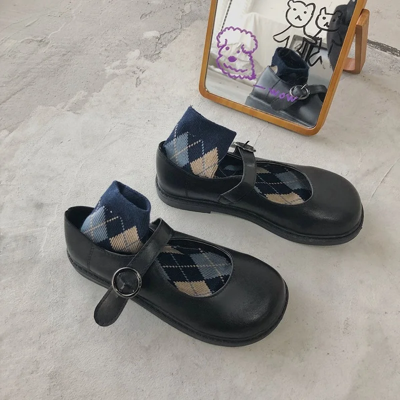 2022 Spring and Autumn Small Leather Shoes Female Word Buckle Soft Younger Sister Japanese Vintage Mary Jane Zapatos De Mujer
2022 Spring and Autumn Small Leather Shoes Female Word Buckle Soft Younger Sister Japanese Vintage Mary Jane Zapatos De Mujer