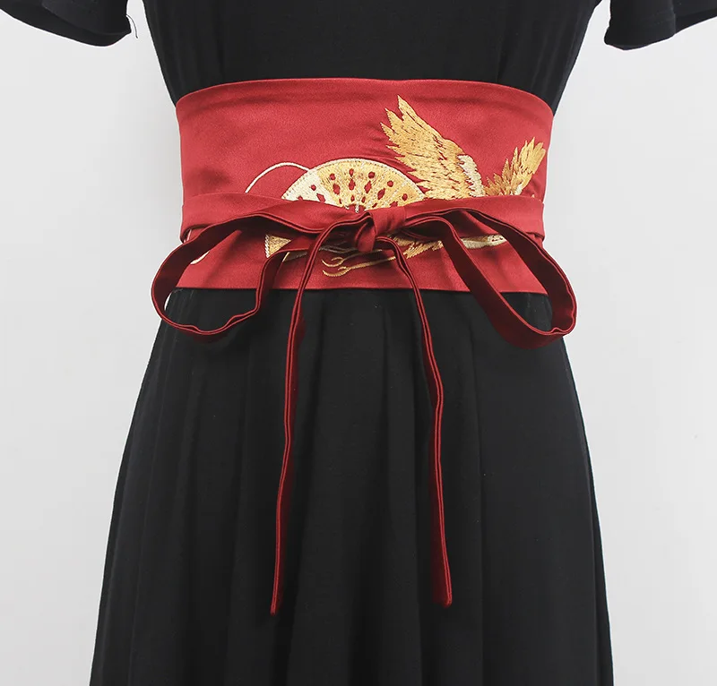 Fashion Chinese Style Women's Wide Waistband Beautiful Embroidery Adjustable High-End Dress Belt Japanese Kimono Obi
Fashion Chinese Style Women's Wide Waistband Beautiful Embroidery Adjustable High-End Dress Belt Japanese Kimono Obi