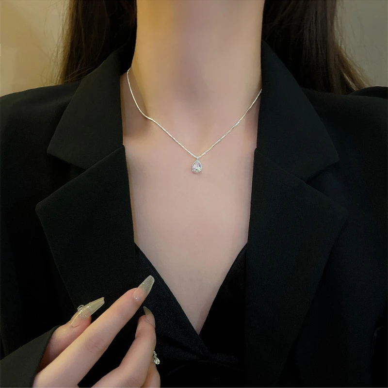 

Wholesale Korean Fashion Zircon Teardrop Bead Choker Couples Matching Things Vintage Jewelry Sets Pendant Pearl Necklace Kpop