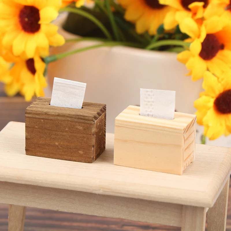 1 шт., миниатюрная деревянная коробка для бумажных салфеток в масштабе 1:12 для кукольного домика, имитация гостиной, игрушка для декора мебели, 2,8*1,8*2 см
1 шт., миниатюрная деревянная коробка для бумажных салфеток в масштабе 1:12 для кукольного домика, имитация гостиной, игрушка для декора мебели, 2,8*1,8*2 см