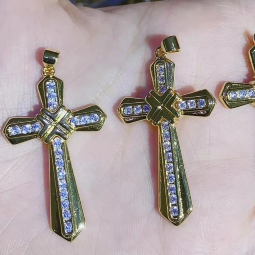 ANGLANG Fashion Cross Pendants Gold Color Cubic Zirconia Jesus Cross Pendant Necklace Jewelry for Men/Women Wholesale
ANGLANG Fashion Cross Pendants Gold Color Cubic Zirconia Jesus Cross Pendant Necklace Jewelry for Men/Women Wholesale