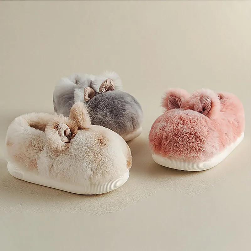 winter New Children's Warm Cotton Shoes Fluffy Plush Kids Home Indoor Slippers Soft Bottom Non-slip Boys Girls Toddler Shoes
winter New Children's Warm Cotton Shoes Fluffy Plush Kids Home Indoor Slippers Soft Bottom Non-slip Boys Girls Toddler Shoes