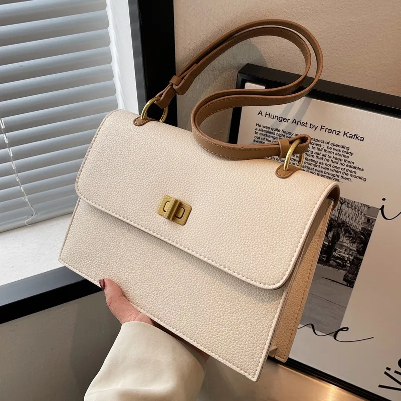 Premium Feeling Bag For Women In Spring 2022 New Trend Versatile Cross Body Bag Large Capacity Fashionable Shoulder Bag
Premium Feeling Bag For Women In Spring 2022 New Trend Versatile Cross Body Bag Large Capacity Fashionable Shoulder Bag