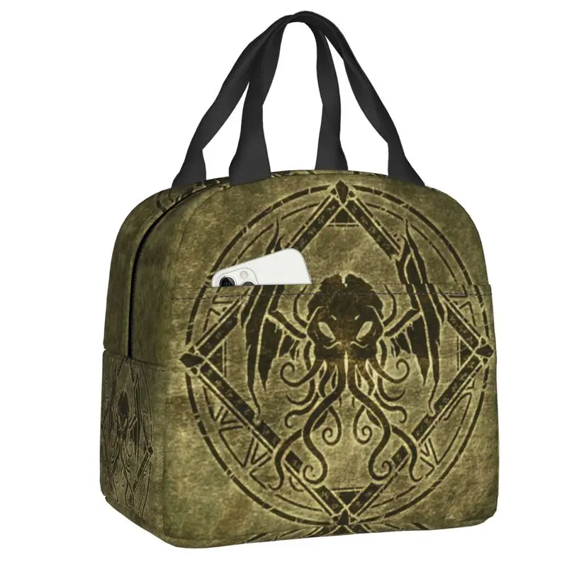 Cthulhu дизайнерская старая кожаная изолированная сумка для ланча для женщин, водонепроницаемая, ужасный, темный монстр-охладитель, термальна...
Cthulhu дизайнерская старая кожаная изолированная сумка для ланча для женщин, водонепроницаемая, ужасный, темный монстр-охладитель, термальна...