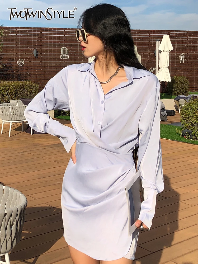 TWOTWINSTYLE Casual Slim Shirt Dress For Women Lapel Loose Long Sleeve Gathered Waist Dresses Female Spring 2022 Fashion Clothes
TWOTWINSTYLE Casual Slim Shirt Dress For Women Lapel Loose Long Sleeve Gathered Waist Dresses Female Spring 2022 Fashion Clothes