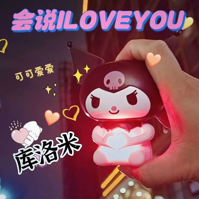 Новинка Kawaii Мультфильм Sanrios говорящая кукла орнамент Kuromi Cinnamoroll креативная модель светящиеся украшения детский подарок на день рождения
Новинка Kawaii Мультфильм Sanrios говорящая кукла орнамент Kuromi Cinnamoroll креативная модель светящиеся украшения детский подарок на день рождения