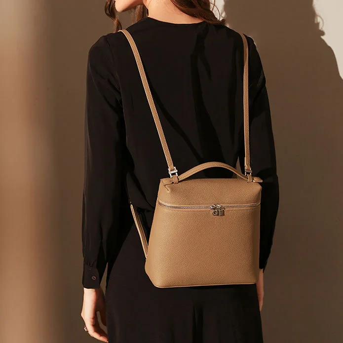 Fashion LP Shoulder Bag 2023 New High-quality Classic Handbag Large-capacity Travel Simple Bag
Fashion LP Shoulder Bag 2023 New High-quality Classic Handbag Large-capacity Travel Simple Bag