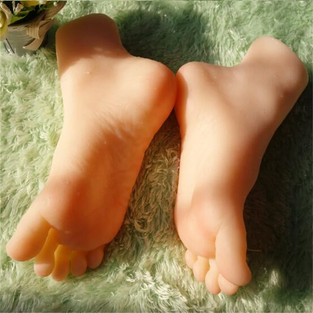 1pair 18*10*9cm Real Female Foot Mannequins Body Silica Gel Silicone Photography Silk Stockings Jewelry Model Soft Doll C721
1pair 18*10*9cm Real Female Foot Mannequins Body Silica Gel Silicone Photography Silk Stockings Jewelry Model Soft Doll C721
