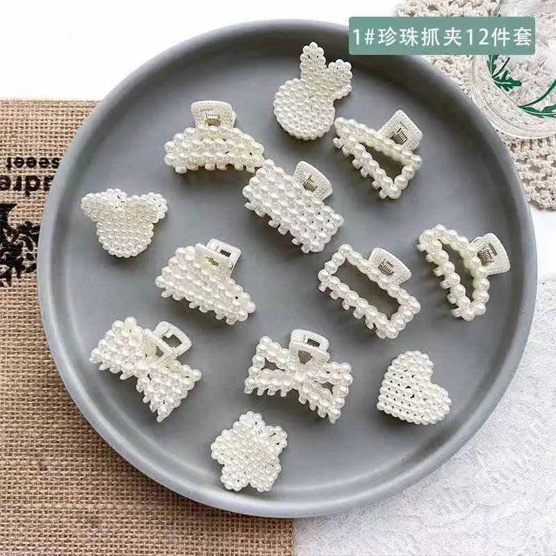 Treasure Hut Children's Pearl Hair Clips Cute Rabbit Flowers Love Grab Clips Bows Acrylic Retro girl and women hair accessoires
Treasure Hut Children's Pearl Hair Clips Cute Rabbit Flowers Love Grab Clips Bows Acrylic Retro girl and women hair accessoires