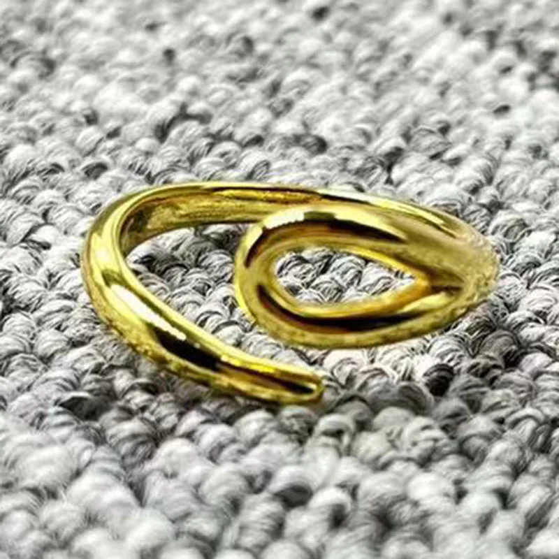 2022 new UNOde50 exquisite fashion electroplating 925 silver 14K Ring exquisite simple fashion bracelet holiday gift
2022 new UNOde50 exquisite fashion electroplating 925 silver 14K Ring exquisite simple fashion bracelet holiday gift