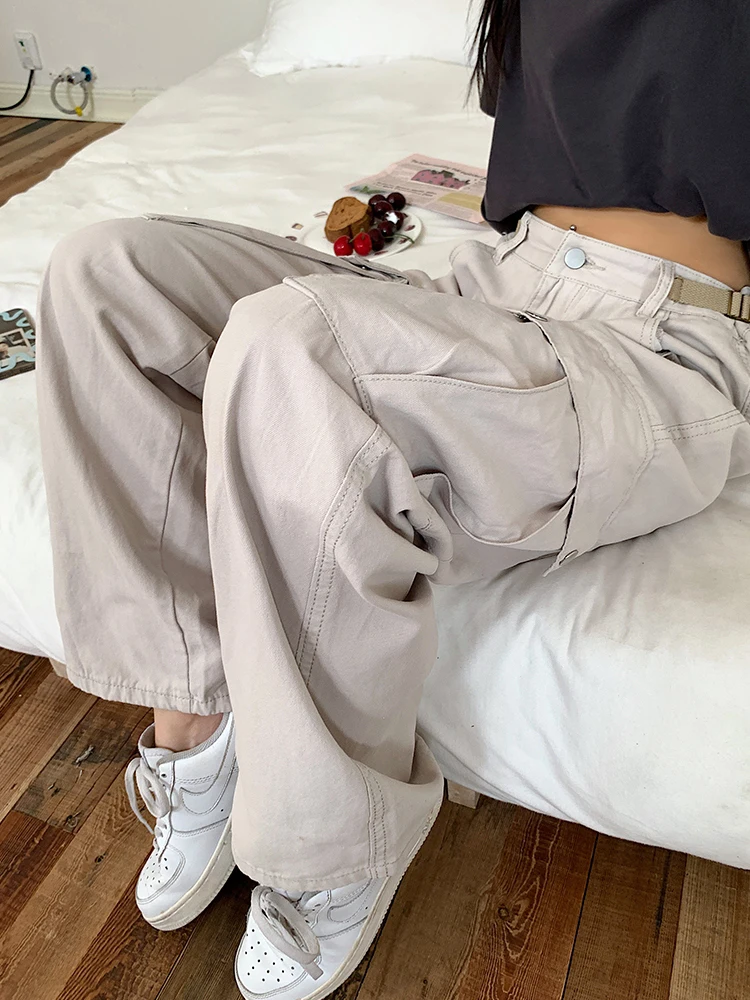 Women's Cargo Pants Oversize Casual Korean Fashion Trousers Hip Hop High Waist Joggers Streetwear Harajuku Y2k Aesthetic Clothes
Women's Cargo Pants Oversize Casual Korean Fashion Trousers Hip Hop High Waist Joggers Streetwear Harajuku Y2k Aesthetic Clothes
