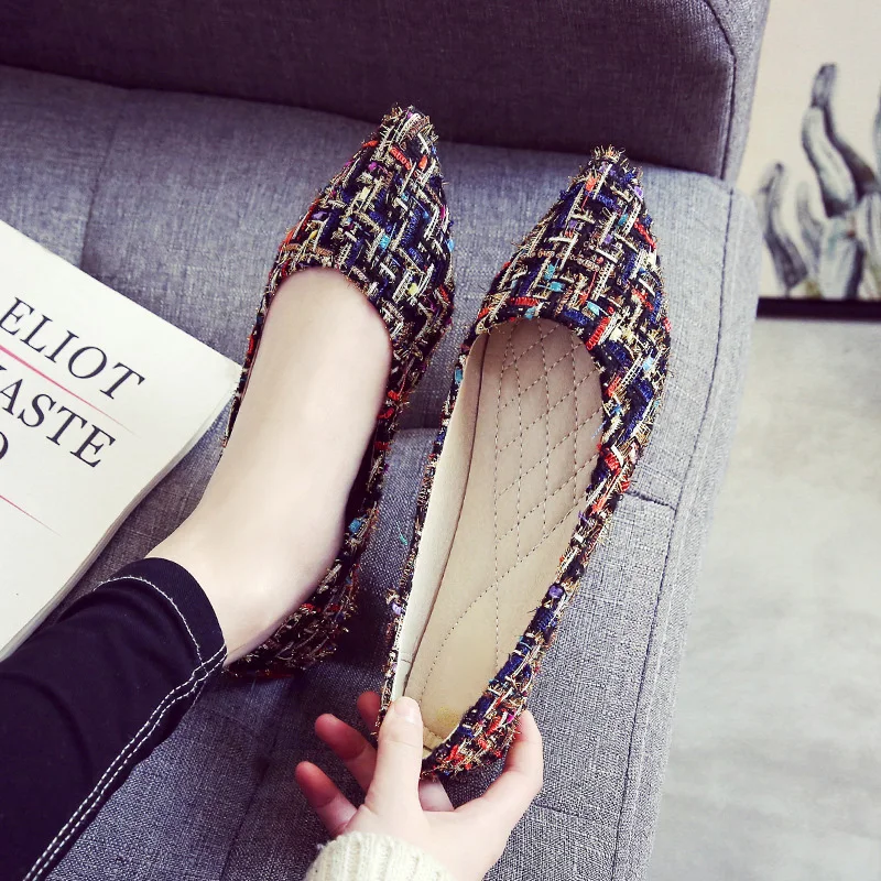 2022 Fashion Ladies Loafers Casual Women Flats Shoes Pointed Toe Soft Comfortable Office Ladies Work Shoes Zapatillas Mujer 43
2022 Fashion Ladies Loafers Casual Women Flats Shoes Pointed Toe Soft Comfortable Office Ladies Work Shoes Zapatillas Mujer 43