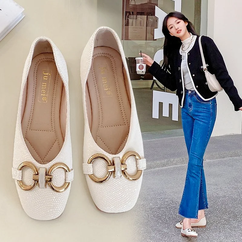 2022 spring and autumn women's flat shoes metal decorative Japanese flat heels round toe shoes shoes for women chaussure femme
2022 spring and autumn women's flat shoes metal decorative Japanese flat heels round toe shoes shoes for women chaussure femme