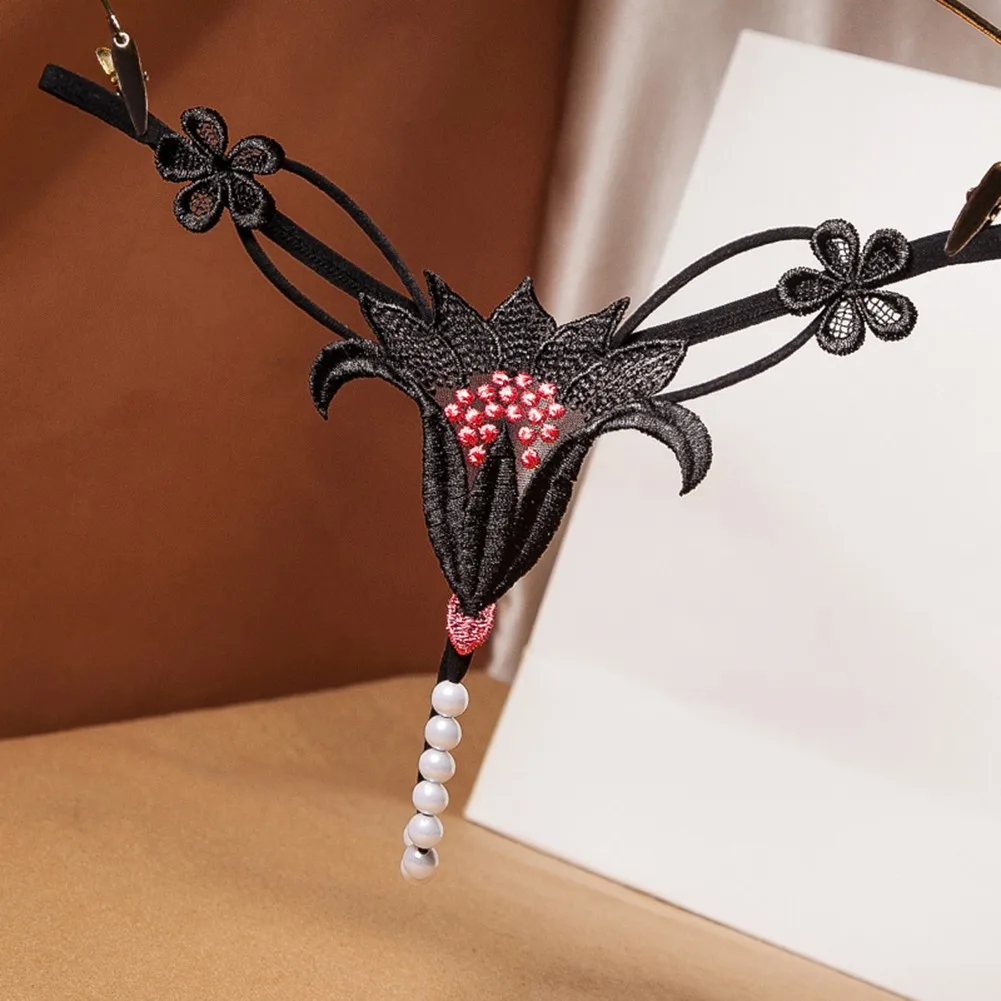 Sexy Women Lace Pearl Thong Crotchless T-Back Low Rise G-String Flower Embroidery Panties Exquisite Lingerie Open Butt Knickers
Sexy Women Lace Pearl Thong Crotchless T-Back Low Rise G-String Flower Embroidery Panties Exquisite Lingerie Open Butt Knickers