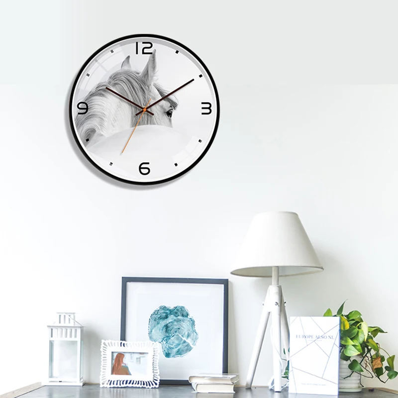Nordic Simple Wall Clock Modern Horse Design Circle Round Silent Quartz Clock for Home Decar Living Room
Nordic Simple Wall Clock Modern Horse Design Circle Round Silent Quartz Clock for Home Decar Living Room