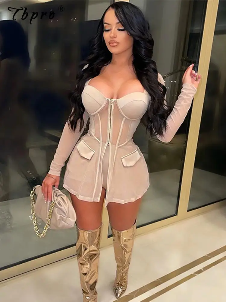 Woman Mesh See-Through Stitching Zipper Long Sleeve Sexy Skinny Nightclub Babes Mini Shorts 2022 Summer Party Club Style Set
Woman Mesh See-Through Stitching Zipper Long Sleeve Sexy Skinny Nightclub Babes Mini Shorts 2022 Summer Party Club Style Set