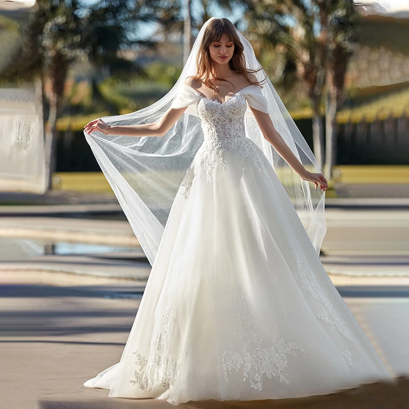 Luxury Sweetheart Neckline A-Line Tulle Wedding Dress Off The Shoulder Appliques Lace Bridal Gowns Vestido De Noiva
Luxury Sweetheart Neckline A-Line Tulle Wedding Dress Off The Shoulder Appliques Lace Bridal Gowns Vestido De Noiva