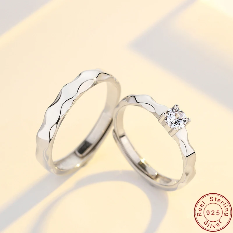 Authentic S925 Sterling Silver Ripple Couple Open Ring AAA CZ Simple Cut Faceted For Women Men Birthday Gift Jewelry
Authentic S925 Sterling Silver Ripple Couple Open Ring AAA CZ Simple Cut Faceted For Women Men Birthday Gift Jewelry