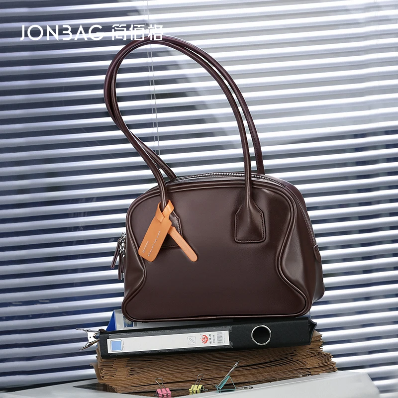 Сумка для боулинга JONBAG, новинка 2022, осенняя Вместительная женская сумка на одно плечо, сумка контрастных цветов в стиле
Сумка для боулинга JONBAG, новинка 2022, осенняя Вместительная женская сумка на одно плечо, сумка контрастных цветов в стиле
