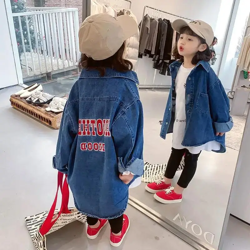 Girls Coat Letters Mid-length Long Sleeve Denim Shirt Tops 2022 Spring Autumn Winter New Children Denim Cotton Casual Clothing
Girls Coat Letters Mid-length Long Sleeve Denim Shirt Tops 2022 Spring Autumn Winter New Children Denim Cotton Casual Clothing