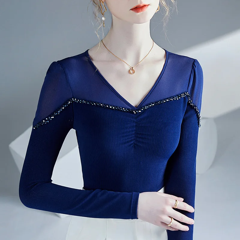 New 2024 Spring Autumn Long Sleeved V-Neck Women's T-Shirt Elegant Slim Beading Patchwork Mesh Tops Tees
New 2024 Spring Autumn Long Sleeved V-Neck Women's T-Shirt Elegant Slim Beading Patchwork Mesh Tops Tees