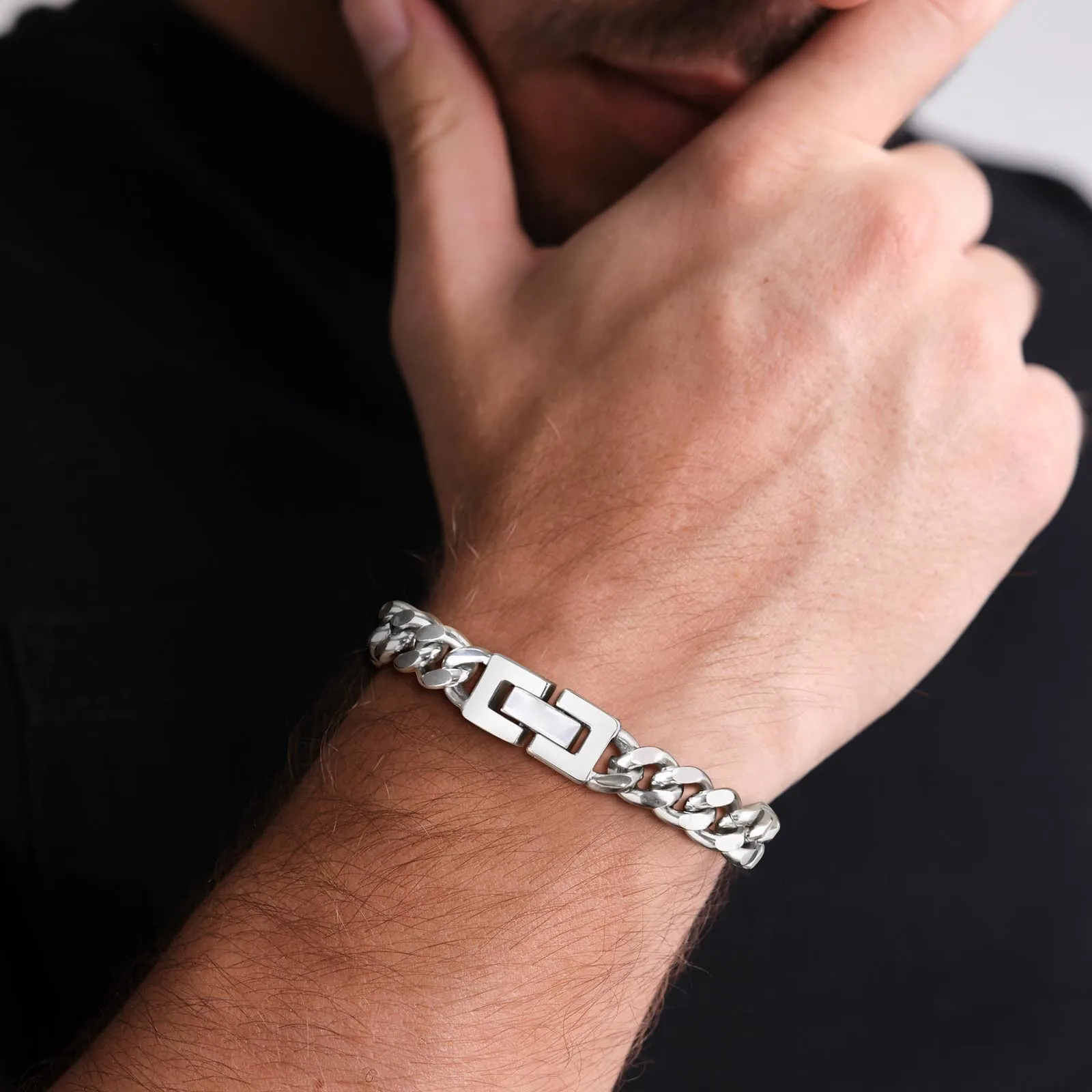 9MM Wide Cuban Chain Bracelets for Men, Waterproof Stainless Steel Links Wristband, pulseira masculina
9MM Wide Cuban Chain Bracelets for Men, Waterproof Stainless Steel Links Wristband, pulseira masculina