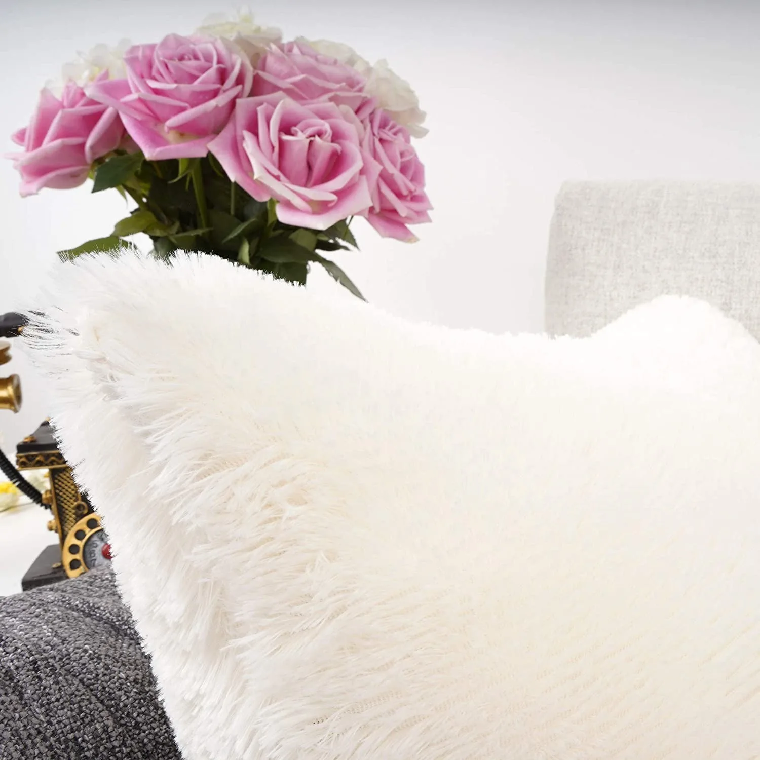 43x43cm Pillow Pillowcase Cushion Fluffy Sofa Cover Solid Home Cover Pink Cushion Gray Soft Fur Shaggy Cover White Decorative
43x43cm Pillow Pillowcase Cushion Fluffy Sofa Cover Solid Home Cover Pink Cushion Gray Soft Fur Shaggy Cover White Decorative