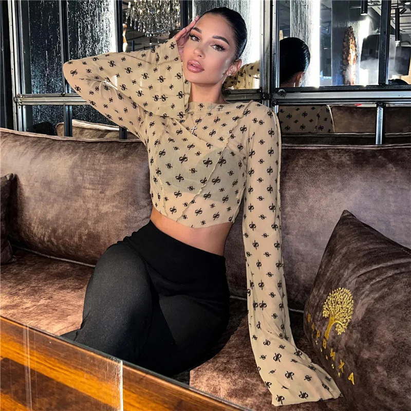 2023 Autumn New Women's Fashion Trumpet Sleeve Round Neck Sexy Perspective Irregular Retro T-Shirt Vestidos
2023 Autumn New Women's Fashion Trumpet Sleeve Round Neck Sexy Perspective Irregular Retro T-Shirt Vestidos