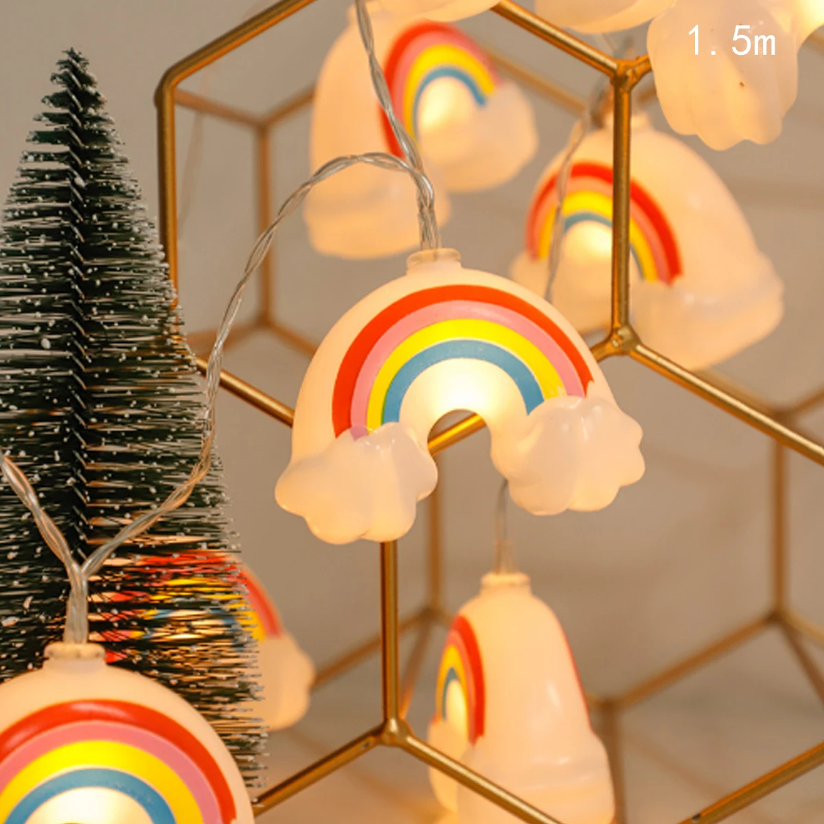 Радужная гирлянда облачных звезд
Радужная гирлянда облачных звезд