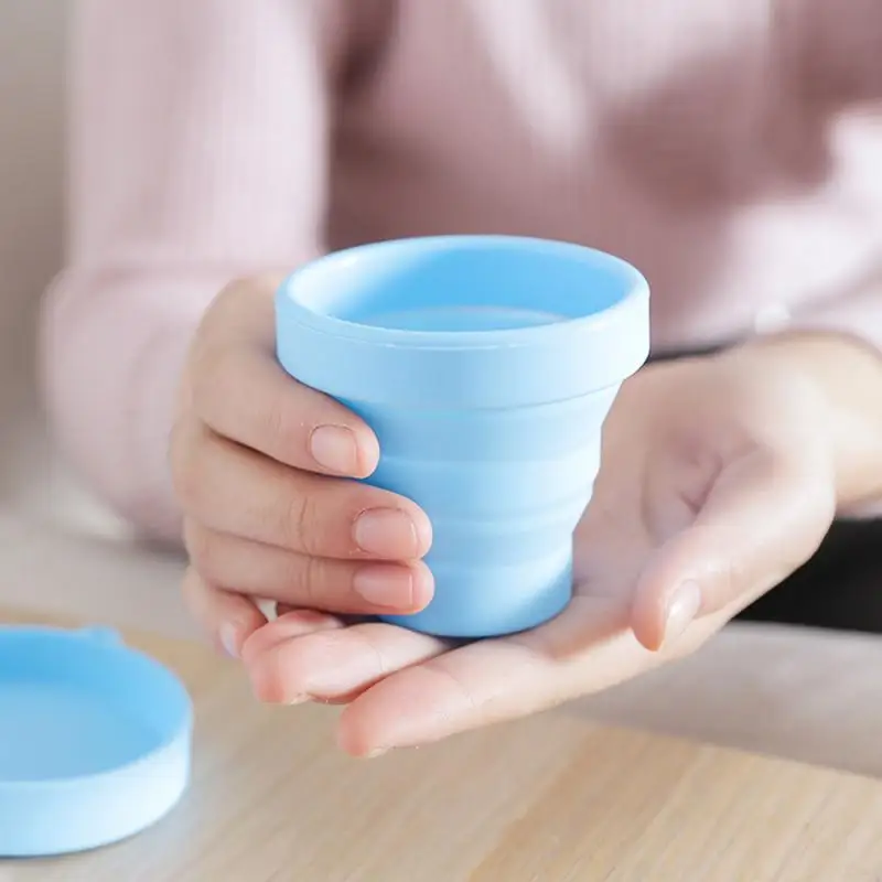 150ml 4 Farbe Folding Tasse Silikon Wasser Kaffee Tasse Wärme Beständig Kann Kochendes Wasser Multifunktions Reise Camping Klapp
150ml 4 Farbe Folding Tasse Silikon Wasser Kaffee Tasse Wärme Beständig Kann Kochendes Wasser Multifunktions Reise Camping Klapp