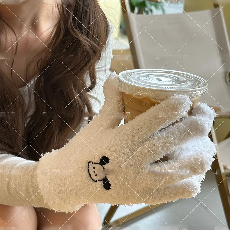 2023 Kawaii Sanrio New Children Gloves Pochacco Cute Anime Coldproof Outdoor Riding Toys for Kids Ins Funny Girls Creative Gift
2023 Kawaii Sanrio New Children Gloves Pochacco Cute Anime Coldproof Outdoor Riding Toys for Kids Ins Funny Girls Creative Gift